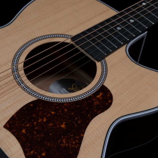 Guitar Seagull Maritime SWS CH CW Presys II
