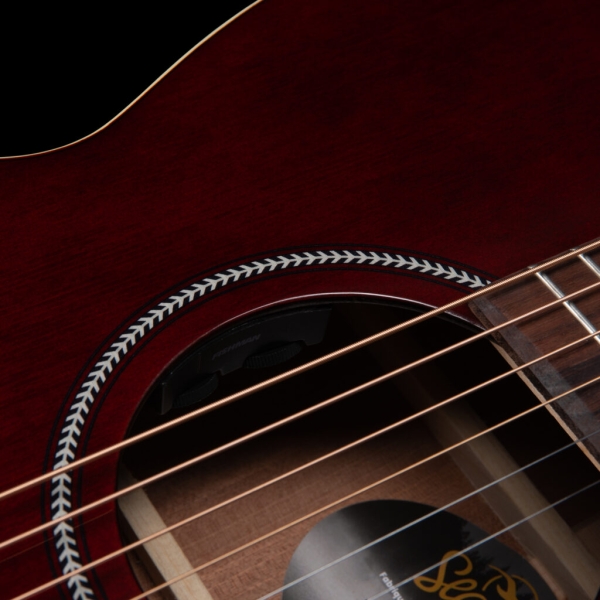 Guitar Seagull M6 Ruby Red CH EQ