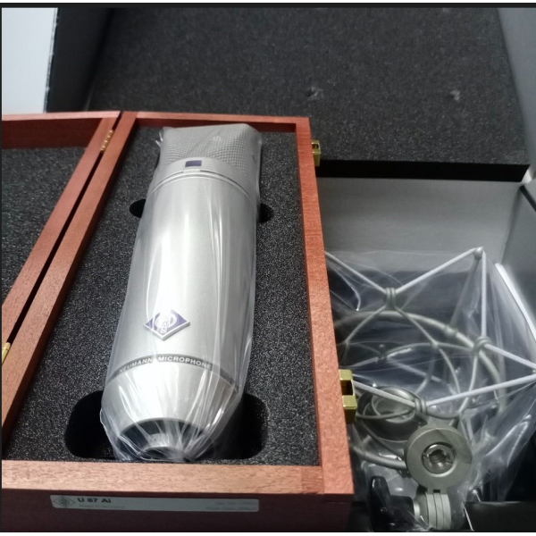 Neumann U87 AI Studio Set 