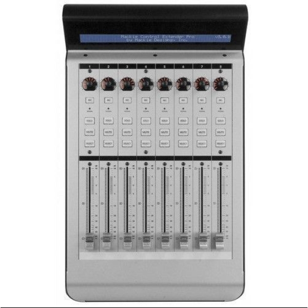  Mackie XT Pro 