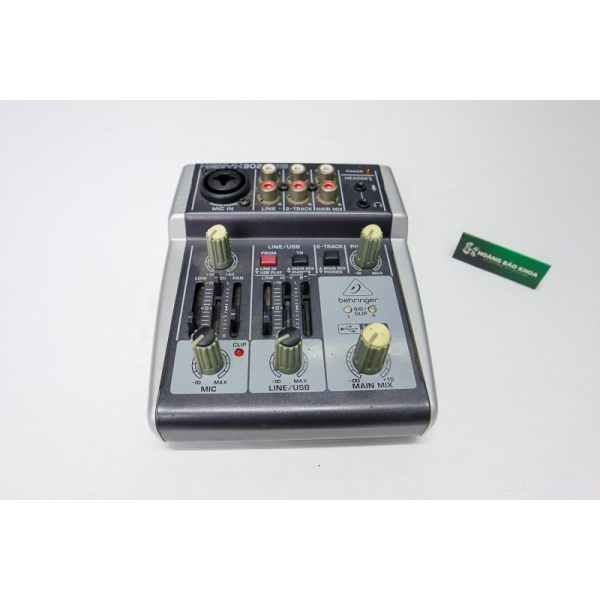302USB Mixer Behringer Analog 5 in 2 Bus Tích Hợp Mic Preamp| Mixer cơ Behringer 302USB - HÀNG TRƯNG BÀY