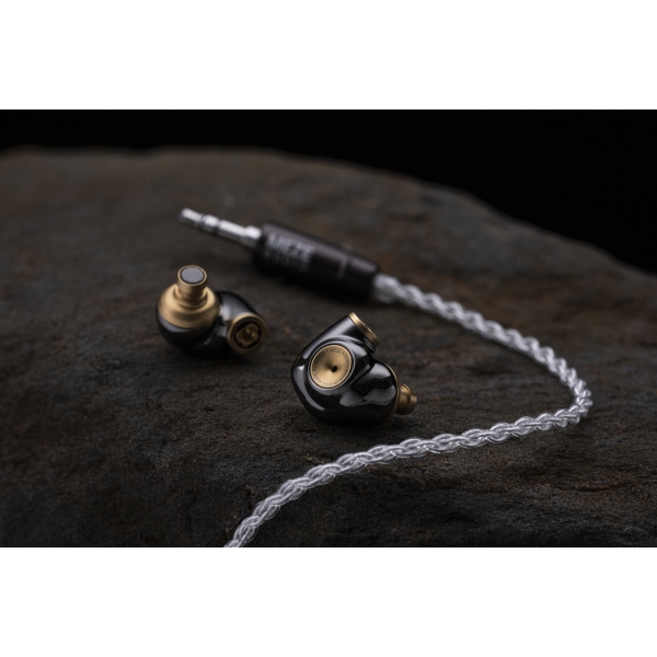 Tai nghe Meze Audio Advar - made in Romania