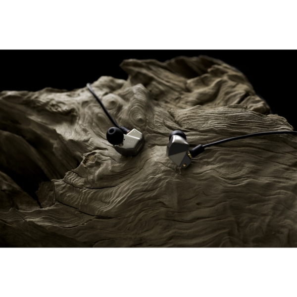 Tai nghe Final Audio B2 In Ear Monitor