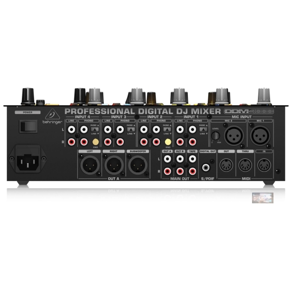 DDM4000 DJ Mixer Behringer
