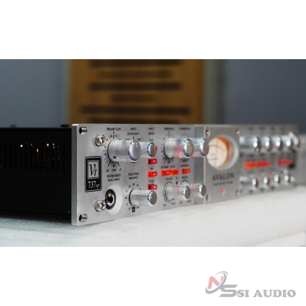 Avalon 737 Used