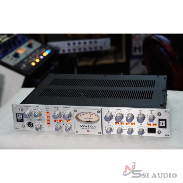 Avalon 737 Used