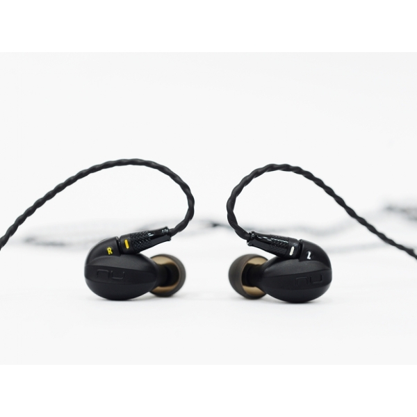 Tai nghe in-ear monitor Nuforce HEM4 - Black