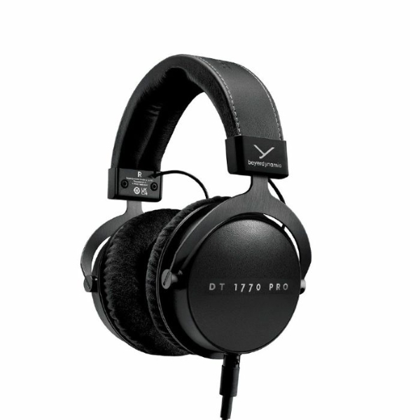  Beyerdynamic DT1770 Pro MKII- made in Germany