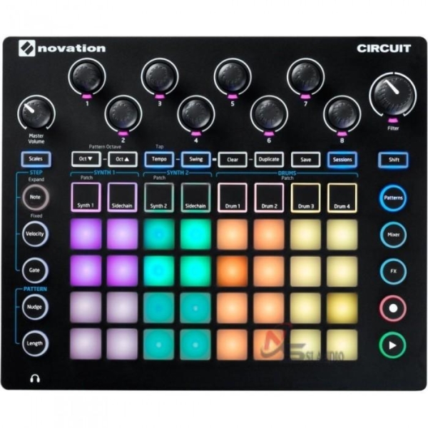 NOVATION CIRCUIT GROOVEBOX WITH SAMPLE IMPORT