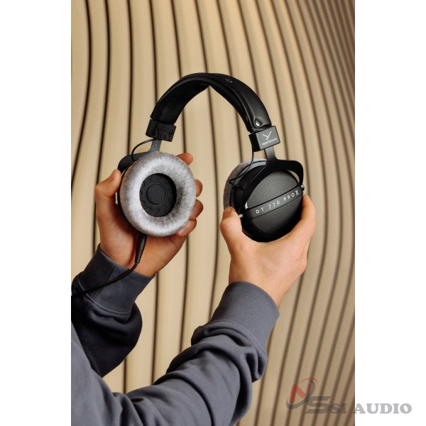 Beyerdynamic DT770 Pro X  - Tai nghe kiểm âm chụp tai - Close Back có dây