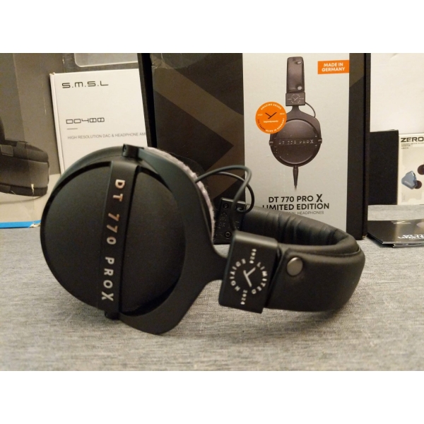 Beyerdynamic DT 770 Pro X Limited Edition - Tai phone kiểm âm