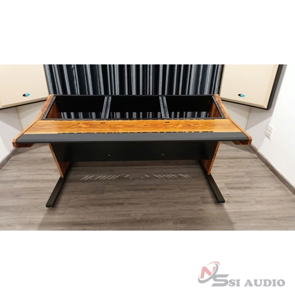 Bàn studio phòng thu - producer 3 Khoang 24U