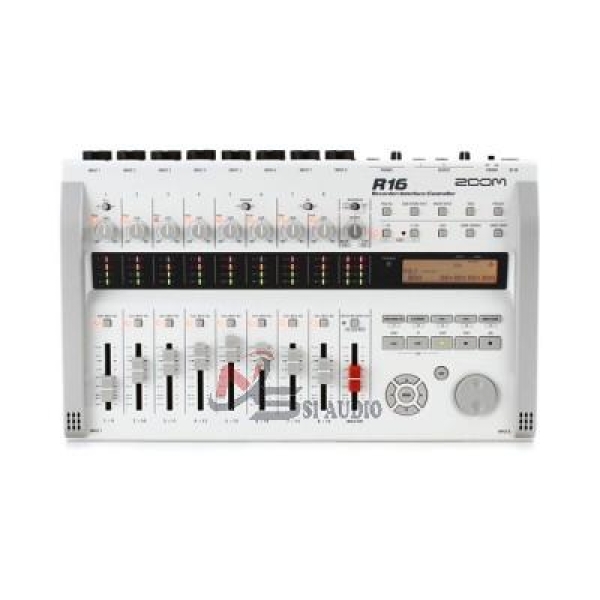 Zoom R16